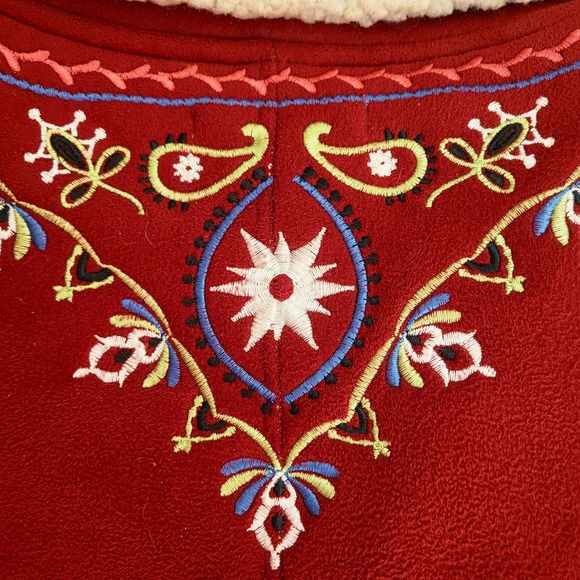 Vintage Red Embroidered Sherpa Vest Boho HIppie Size XL - Picture 12 of 16